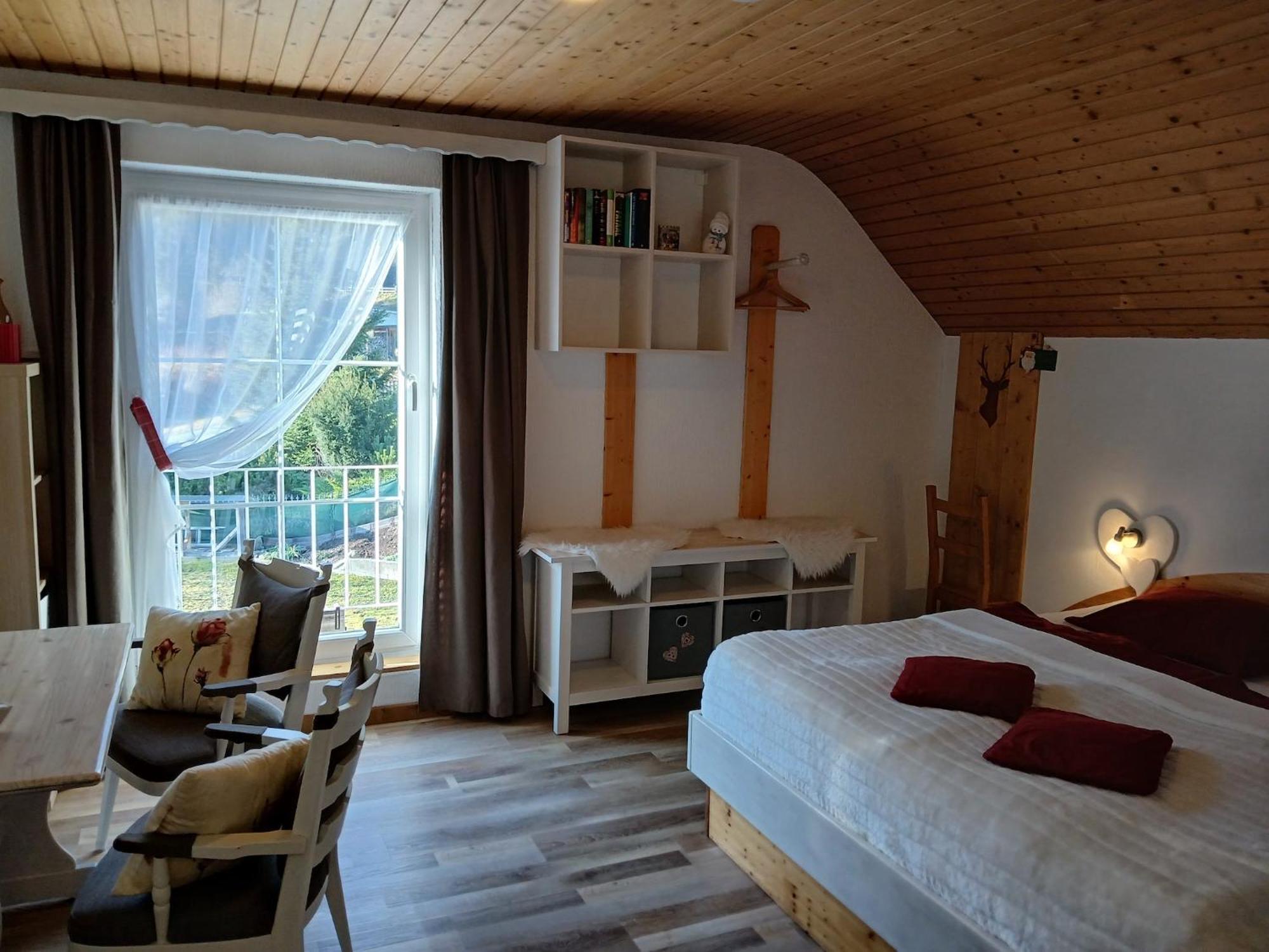 Studio Holunder Weißbriach Kamer foto